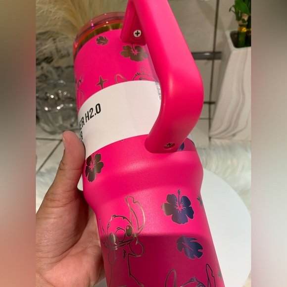 Stitch Stanley 40oz tumbler - Picture 4 of 7